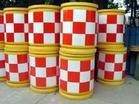 茂名市安全交通器材生产供应防护桶防撞筒小型防撞桶公路防撞桶